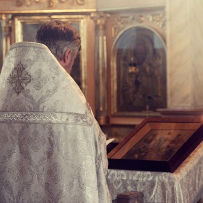 priest-g1f8b4baf7_1280